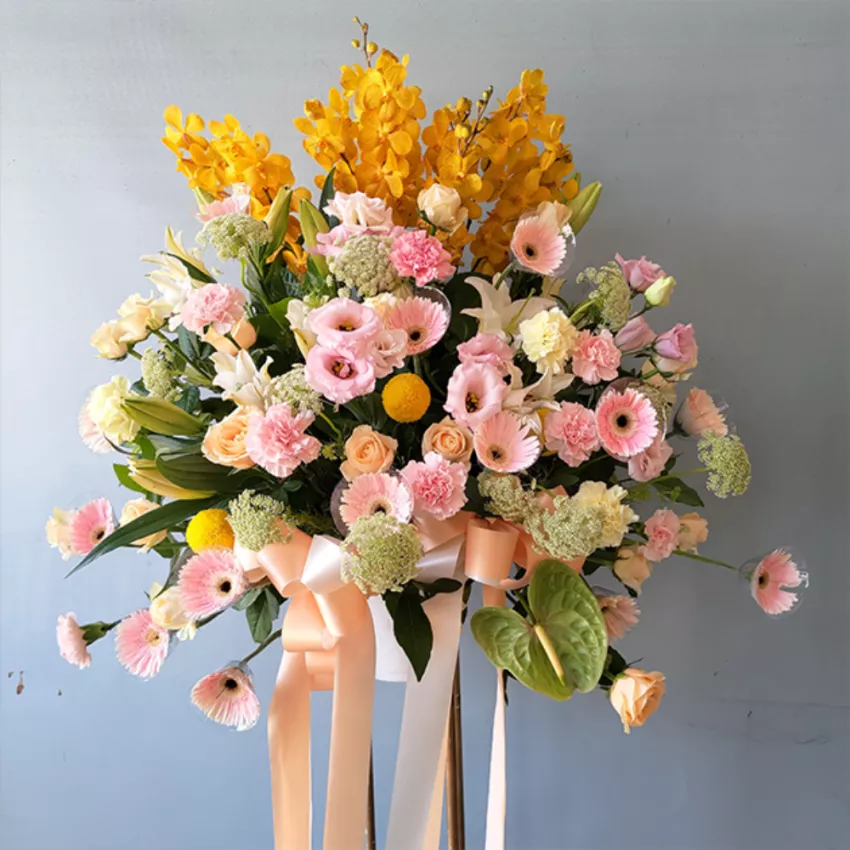 黃粉色系花籃  
