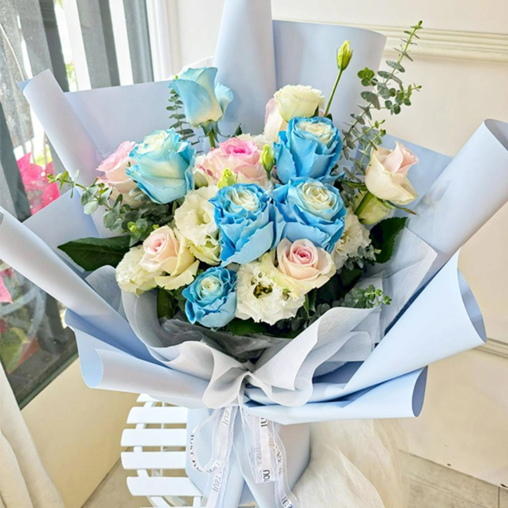 進口碎冰藍玫瑰花束 
