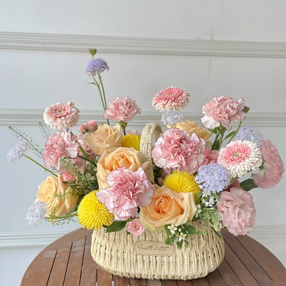 母親節粉橘色籐籃桌花