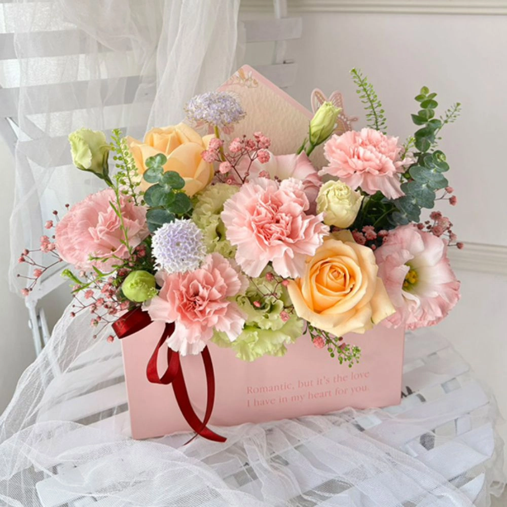 康乃馨粉色花盒 