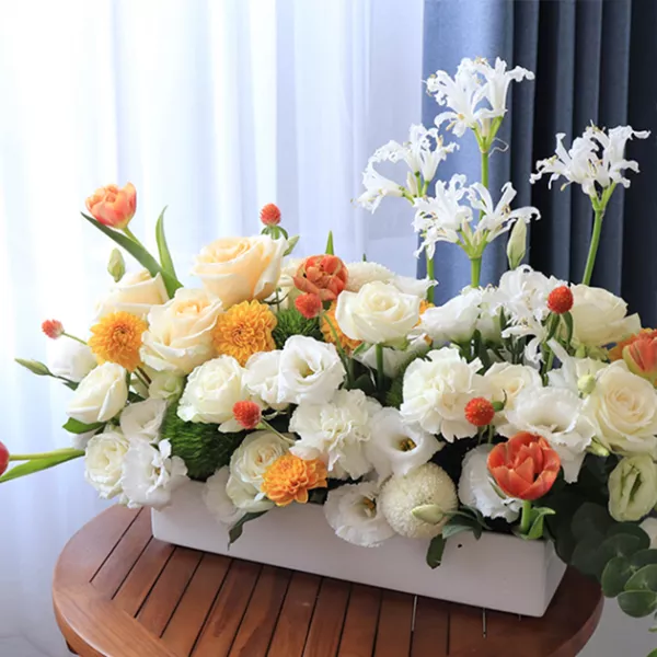 橘白色系長形桌花