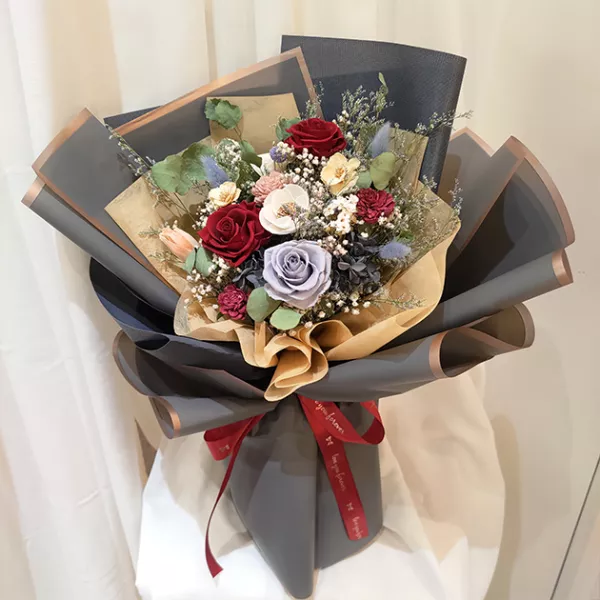 紅藍混色永生花束