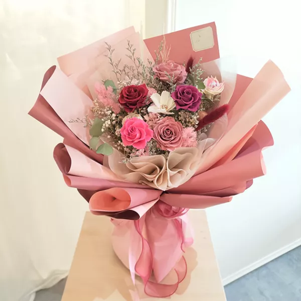 紅粉色永生花束 