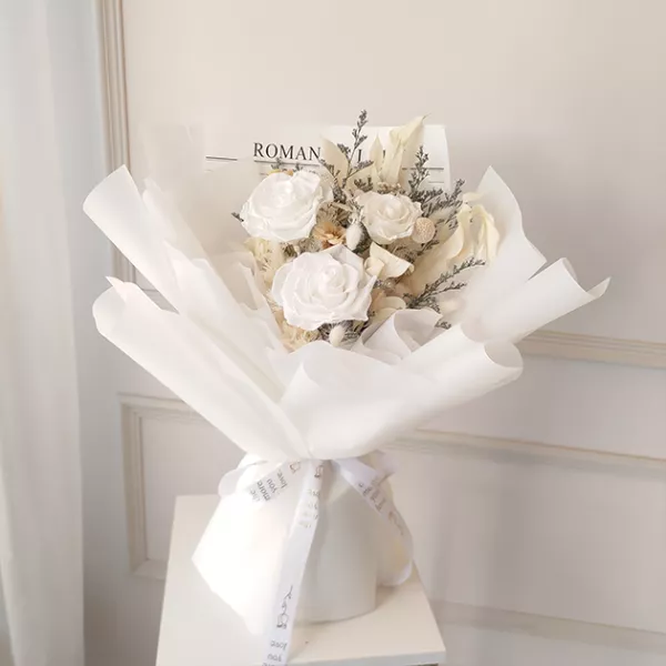 白色永生花束