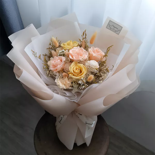 黃橘色永生花束