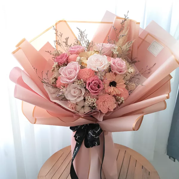 粉色永生花大花束