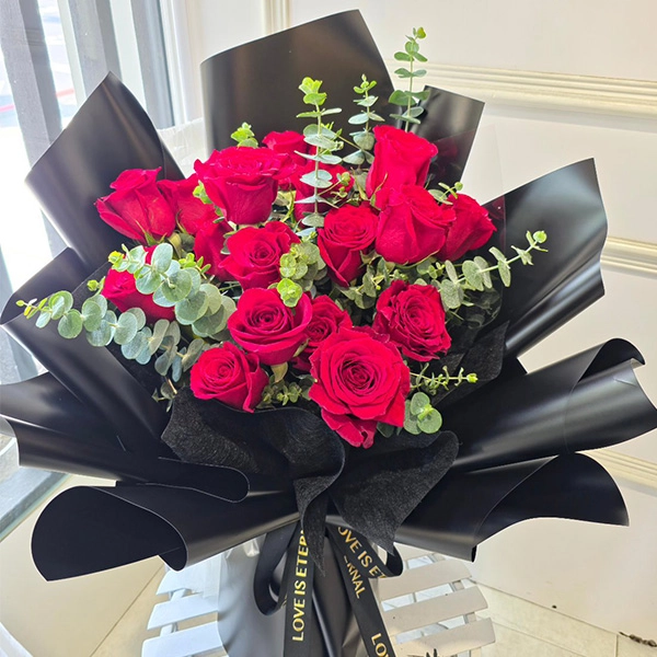 進口紅玫瑰花束 